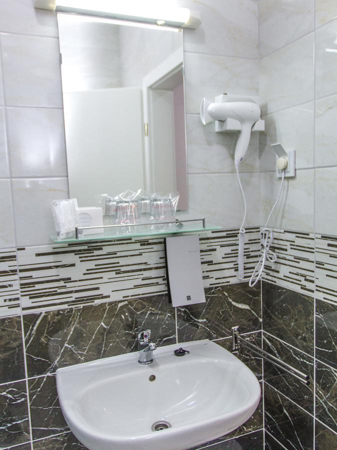 Guesthouse Dubai Загреб Екстер'єр фото