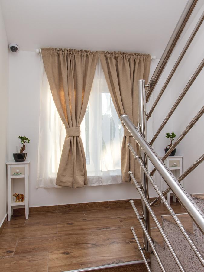 Guesthouse Dubai Загреб Екстер'єр фото