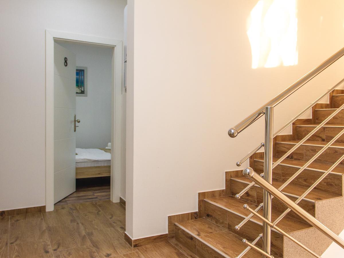 Guesthouse Dubai Загреб Екстер'єр фото