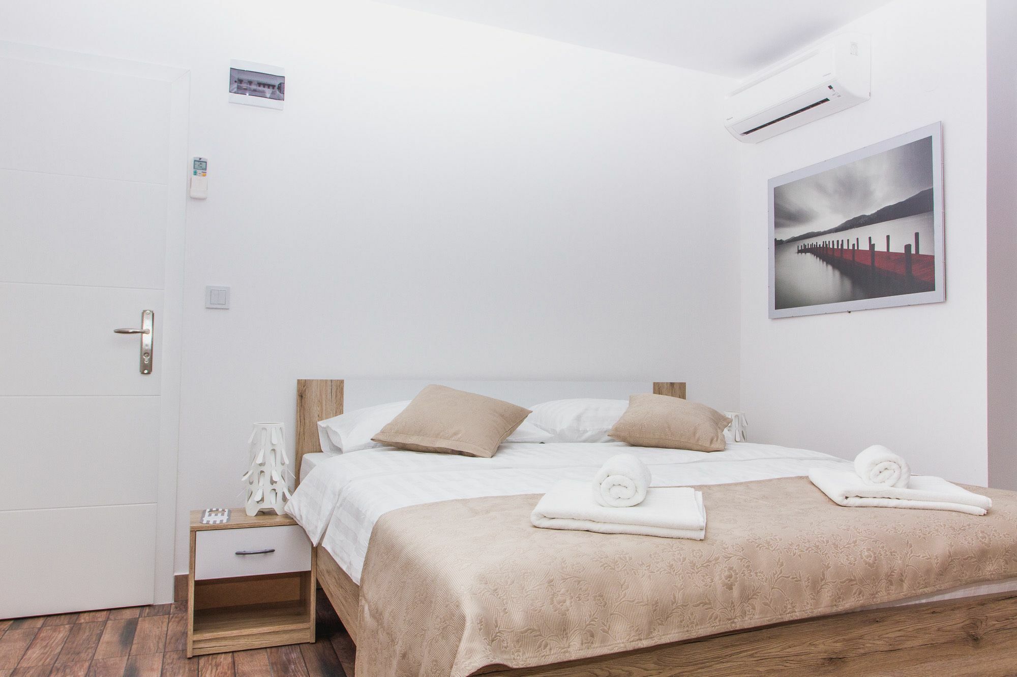 Guesthouse Dubai Загреб Екстер'єр фото